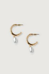 OPEN BACK HOOP WITH NATURAL PEARL