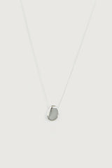 PEBBLE PENDANT NECKLACE