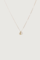 CHARM & PEARL NECKLACE
